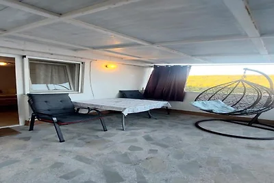 Elegantes Apartment mit Meerblick