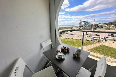 Apartment in Grau-du-Roi mit Meerblick