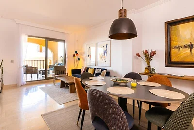 Apartment in Benahavís mit Infinity-Pool