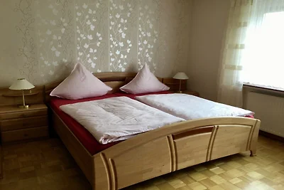 Wohnung mit 2 Zimmern in Lirstal