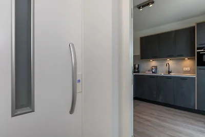 Apartment mit privatem Balkon in Marina