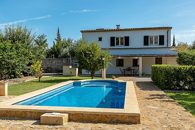 Villa in Pollensa mit Gemeinschaftspool