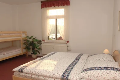Ferienwohnung mit 2 Schlafzimmer