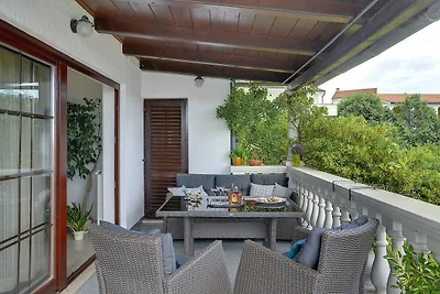Pittoresca casa vacanze a Banjole con piscina