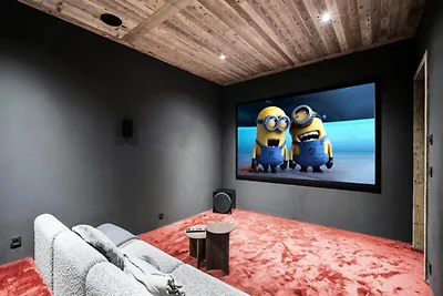 Chalet in Villarabout met sauna en bioscoop