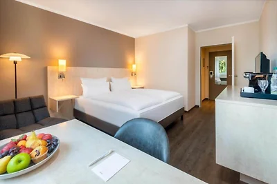 Sunday Hotel Bielefeld Superior King Zimmer