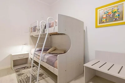 Ferienwohnung in Salò mit Schwimmbecken