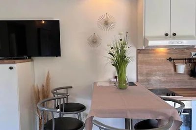 Apartments Valentinovo - One Bedroom Apartmen...