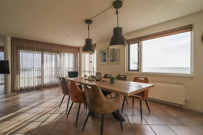 Suite mit Seeblick und Whirlpool in Makkum