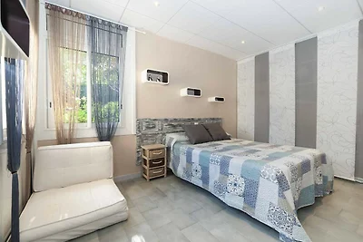 Gemütliche 2-Zimmer-Wohnung in Roses