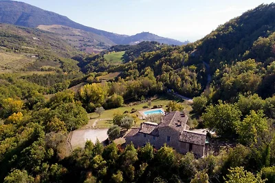 Monolocale in casale con piscina