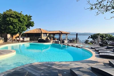 Villa für 4 Personen mit Meerblick