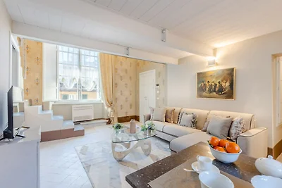 Appartement aan het plein Piazza San Michele