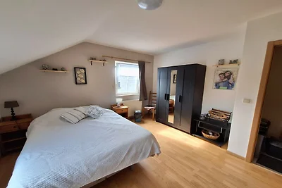 Gem�tliche Wohnung in Paliseul mit Garten