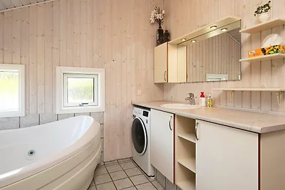6 Personen Ferienhaus in Væggerløse