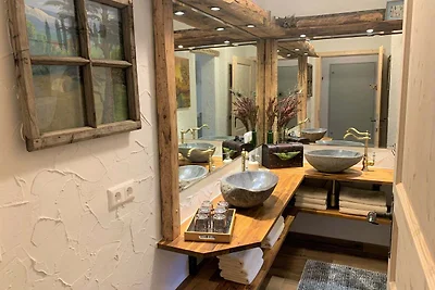 Ampia casa vacanze indipendente a Muhr
