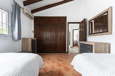 Lebhafte Wohnung in Mijas mit privatem Balkon