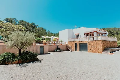 Modern herenhuis met privé zwembad