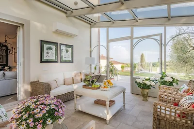 Landhaus in Toskana mit Infinity-Pool