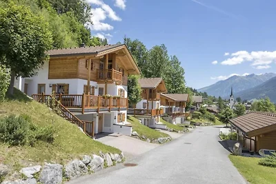 Spazioso chalet in un villaggio turistico