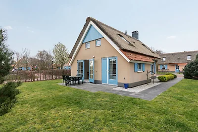 Villa mit Geschirrspüler, auf Texel, Meer 2 k...