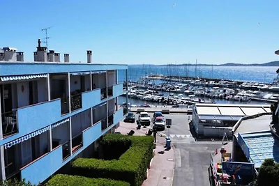 Wohnung in Carqueiranne am Hafen