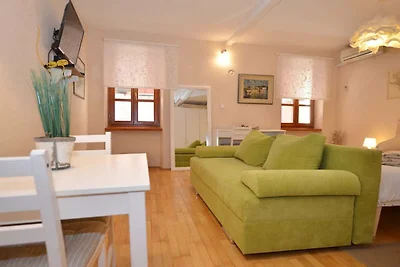 Einfaches und sonniges Studio-Apartment