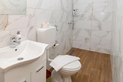 Ethno Village Dolina Mira - One Bedroom Holid...