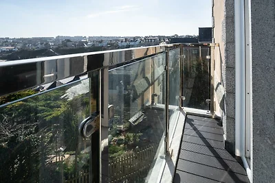 Appartement met uitzicht op Towan Beach.
