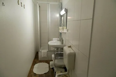 Vakantieappartement in Konz met zwembad