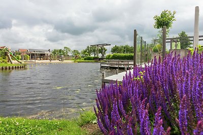 Haus mit Sonnendusche und Sauna