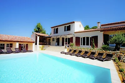 Villa di lusso in Provenza con piscina a...