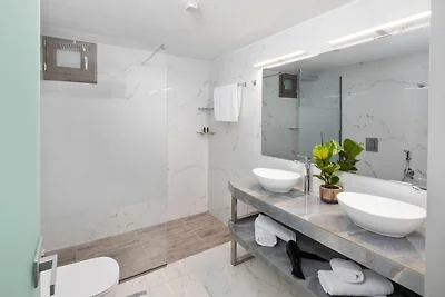 Nuova Villa di Lusso con Piscina Privata