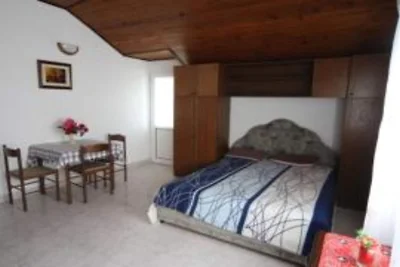 Apartments Roza - Studio Apartment with Sea...