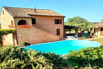 Elegante villa in Montecosaro, Italië met...