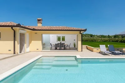 Mateo with Private Pool