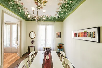 Moderne Villa in Eixample in Küstennähe