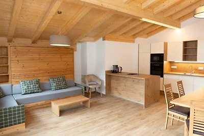 Hochwertige Ferienwohnung mit Skiraum in...