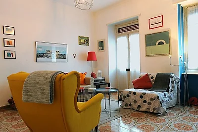 Wohnung in Torino mit Balkon und Parken