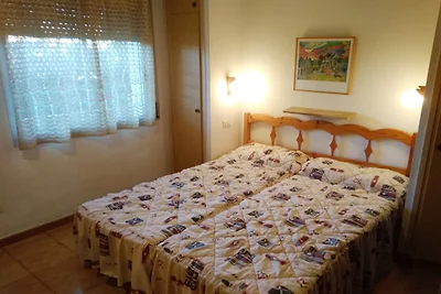 Appartement in L'Escala bij strand