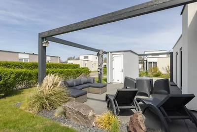 Moderne Lodge, zwei Badezimmer, 1 km vom Stra...