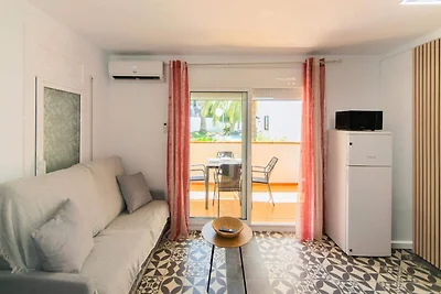 Wohnung in Roses mit Pool und Terrasse