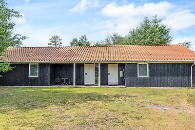 12 Personen Ferienhaus in Hals-By Traum