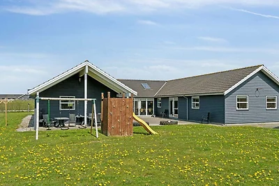 22 Personen Ferienhaus in Løkken