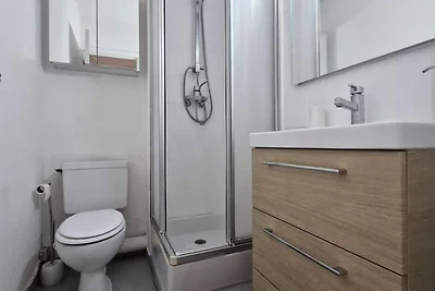 Monolocale in Francia vicino Lago e Spiaggia