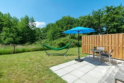 Chalet auf Texel nahe Strand und Wald