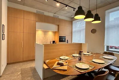 Geräumiges 3-stöckiges Ferienhaus für 8...