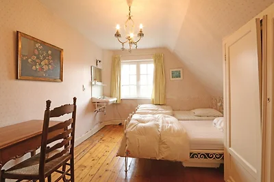 Angenehme Villa mit privatem Garten
