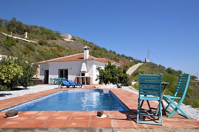 Einladende Villa in Arenas mit privatem Pool
