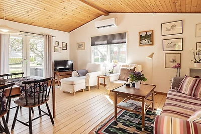 4 Personen Ferienhaus in Faxe Ladeplads-By...